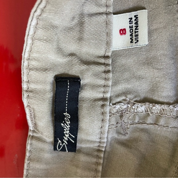 SUPPLIES TAN SHORTS - Picture 3 of 10